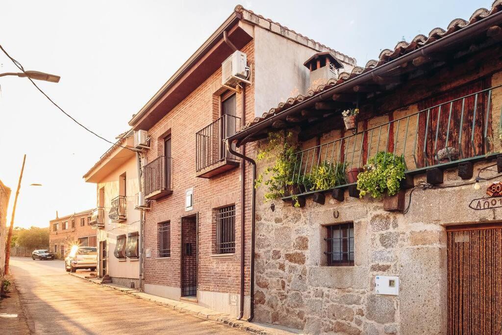 El Escondite De Molina. Valle Del Tietar. La Iglesuela Exterior photo